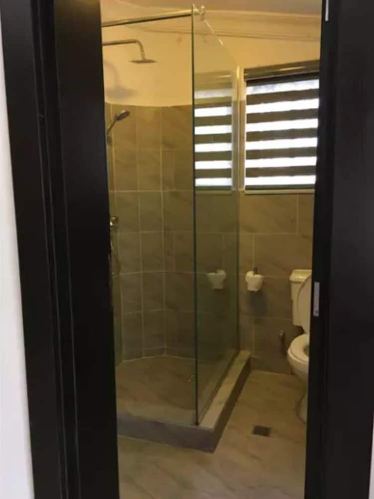 Ironhouse Guest Suites