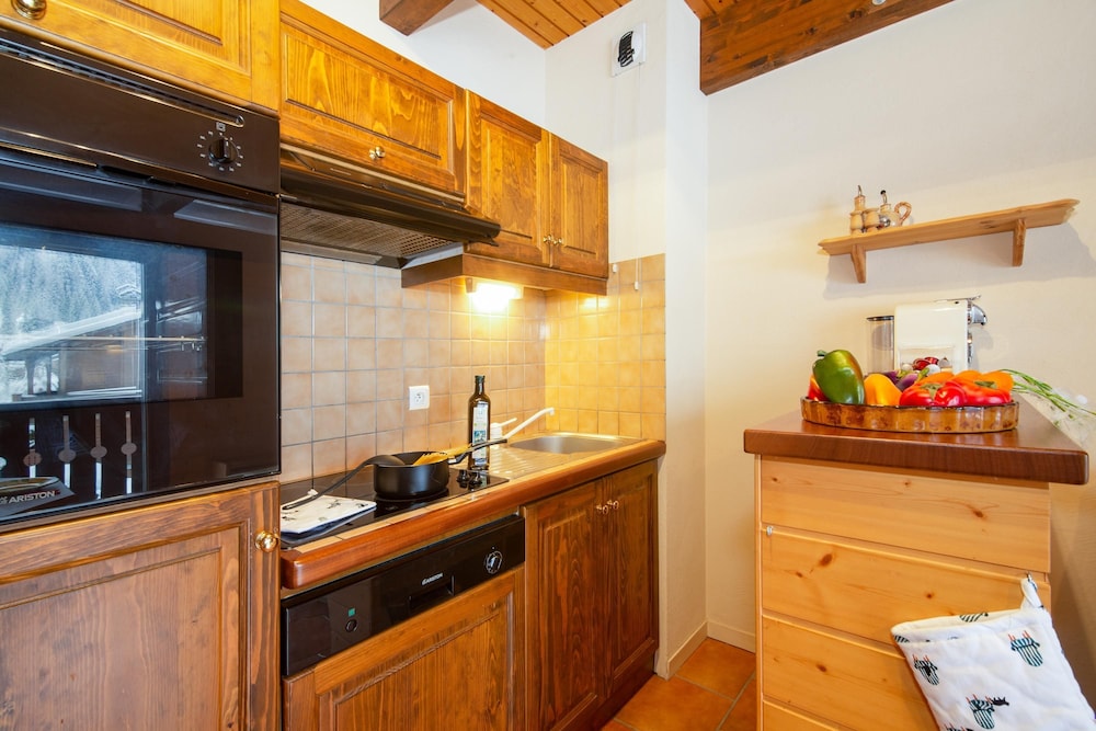 Chalet R Sidence Chantey Mourry 6