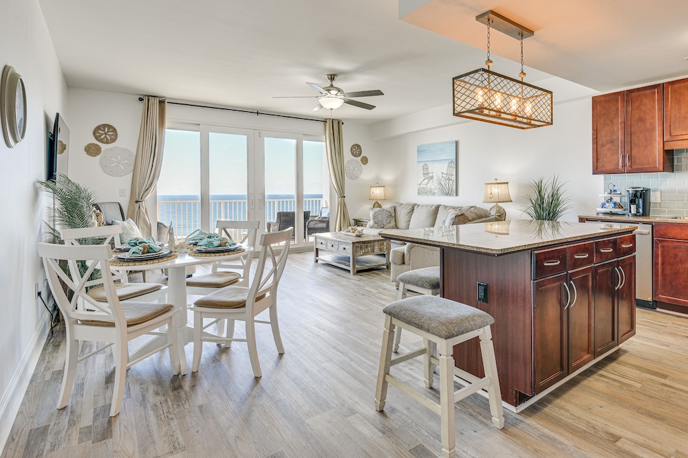 'ocean Oasis': PCB Condo w/ Balcony & Beach Views!