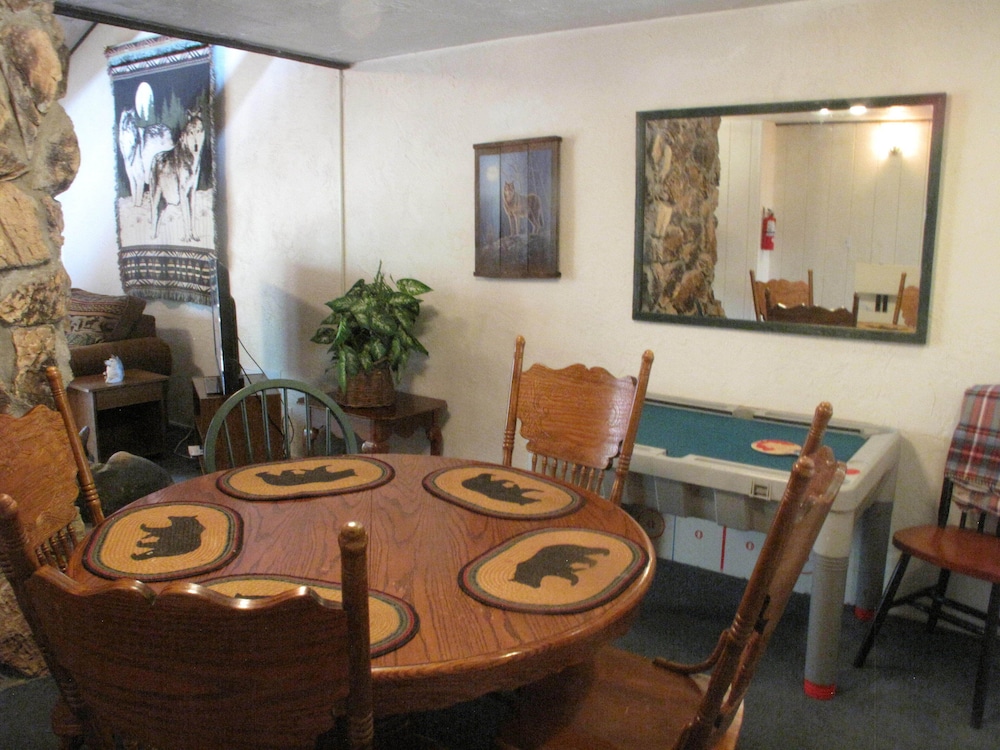 Snow Summit Townhouse Rentals & Sales