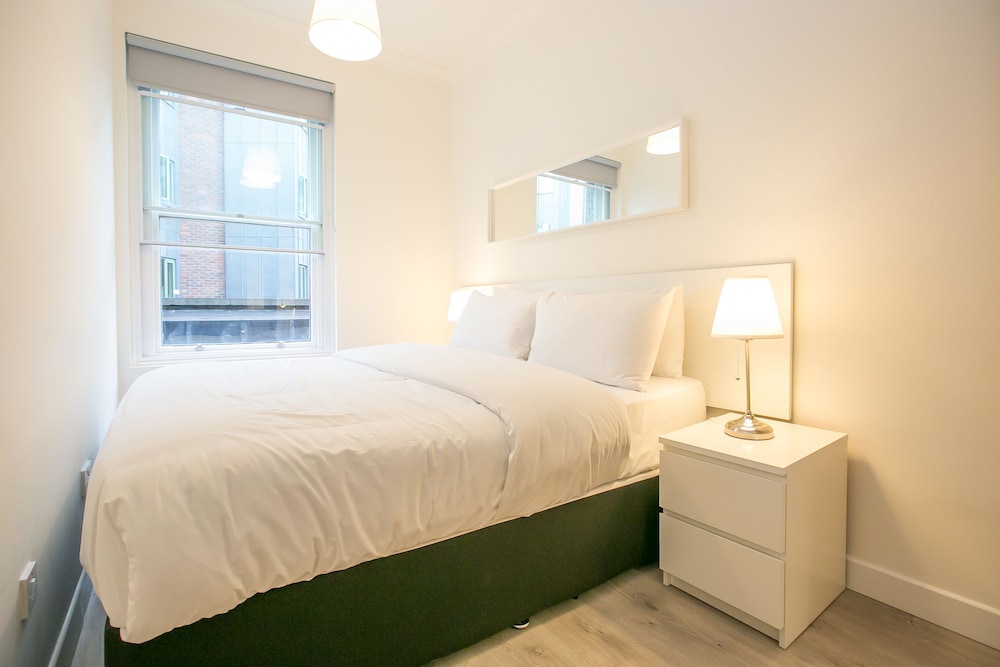 St Stephen's Green District Apartments 2