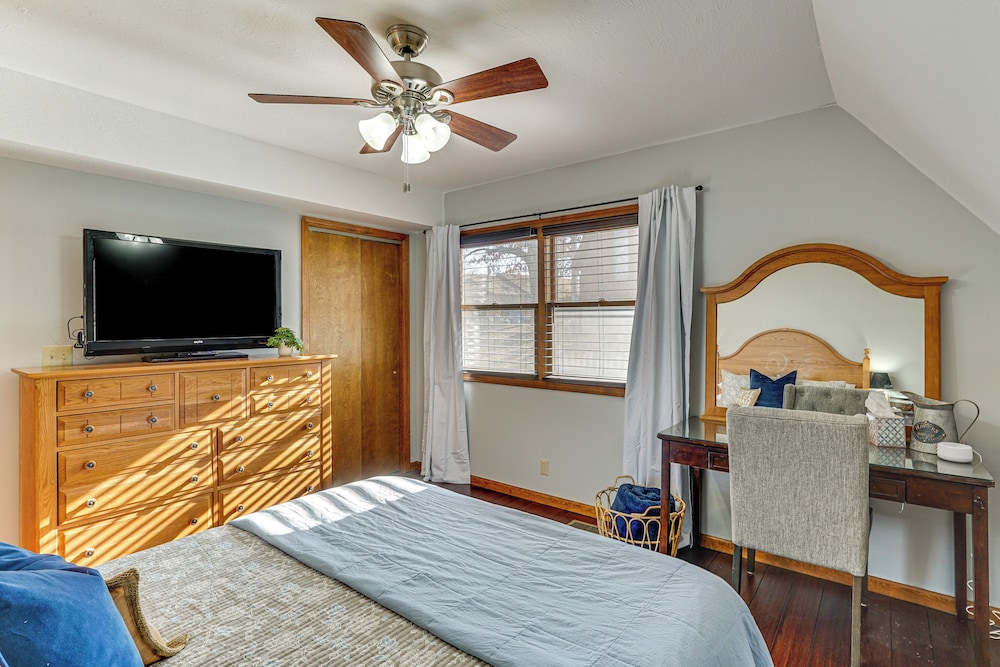 Lakefront Home w/ Dock & Decks in Gravois Mills!