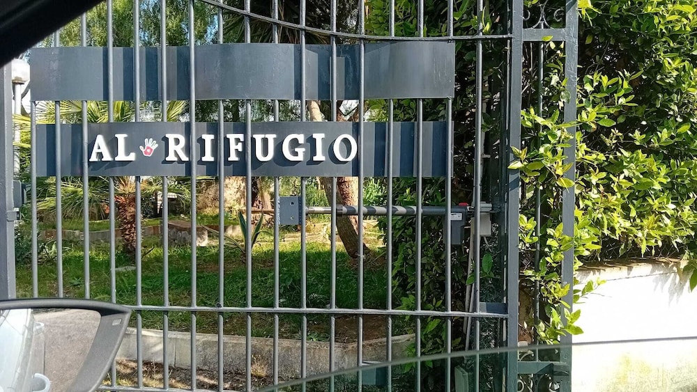 AL RIFUGIO