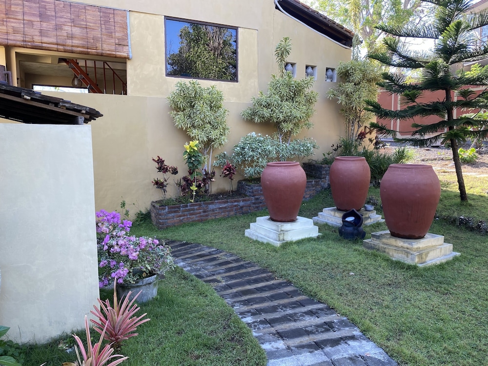 Villa Anjing 2