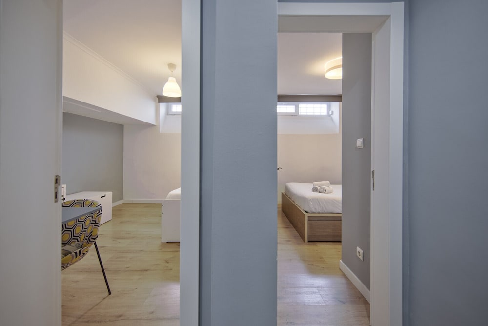 Jamor Terrace by Homing
