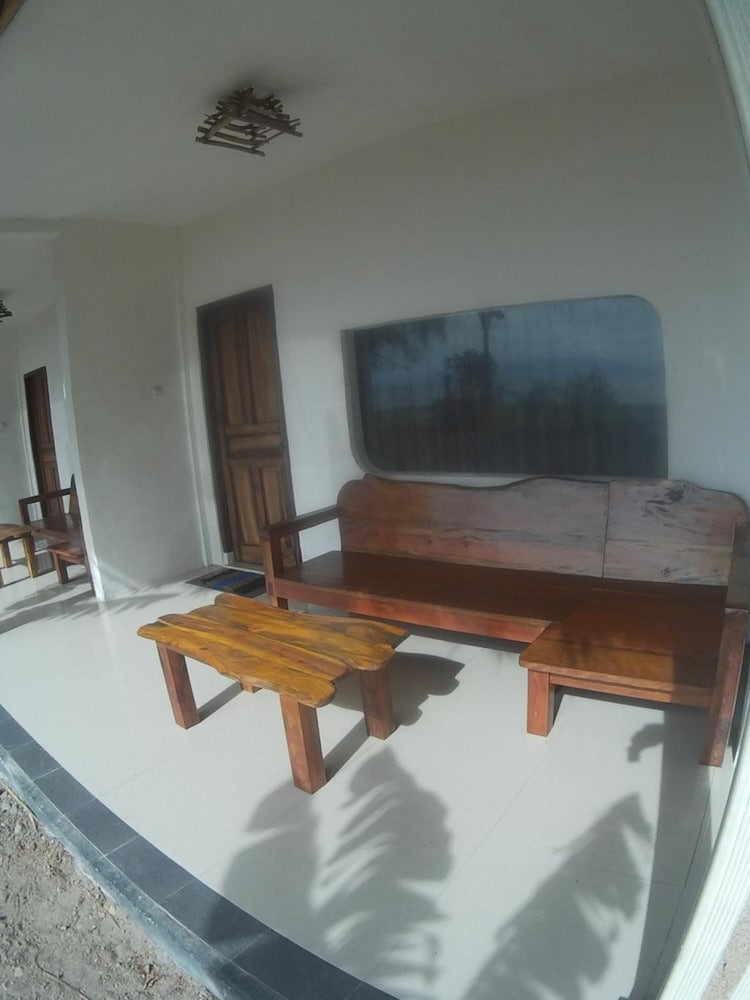 East Lombok Dive Hotel - Hostel