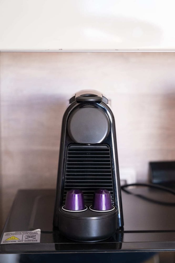 Xuru Stays I Roomy & Relaxed 1bdr @ Mangroovy Free Beach & Pool