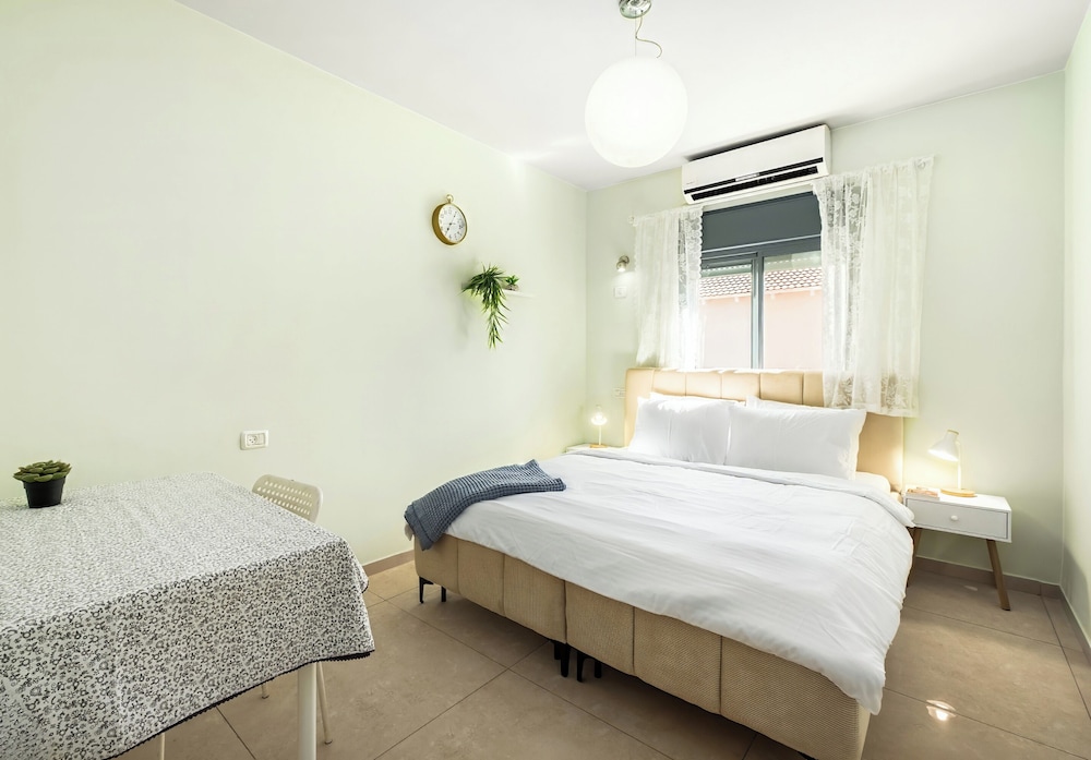 Tranquil Galilee Retreat by Sea N' Rent