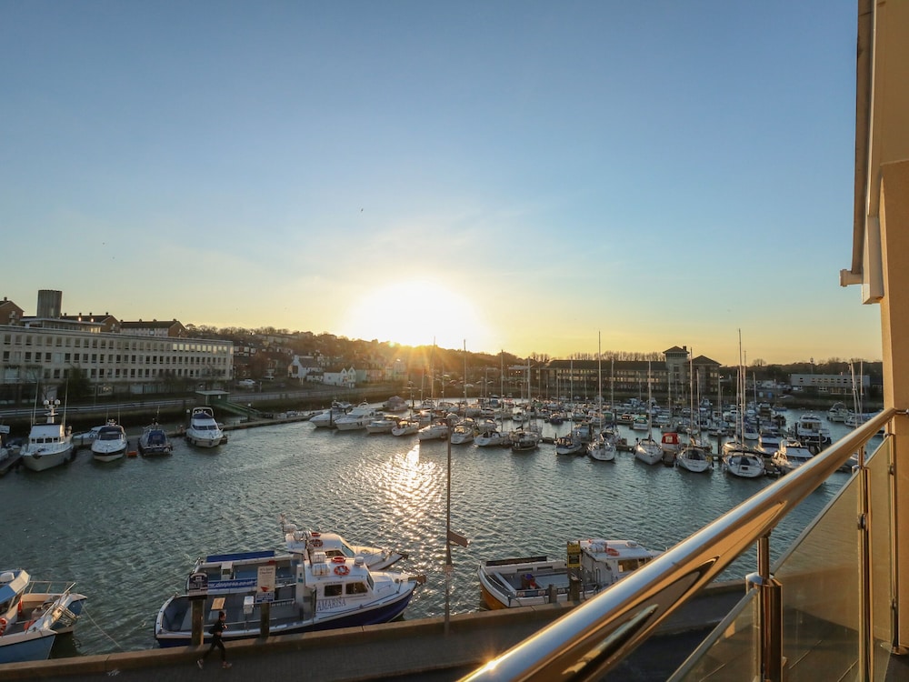 Harbourside Haven Penthouse 1
