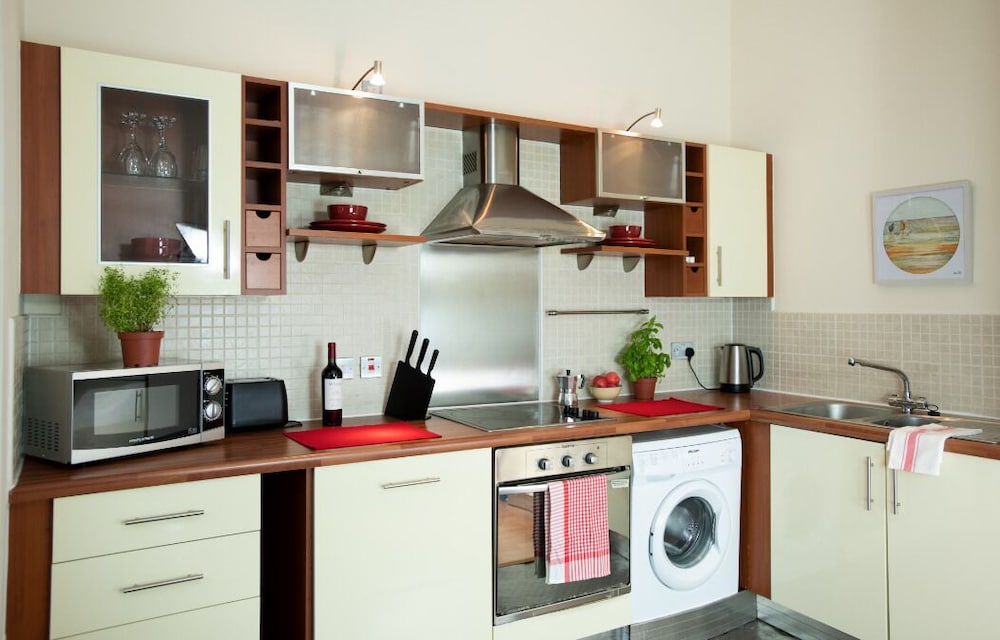 Cosy Central Apartment