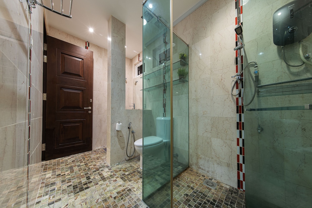 25000sqft Grand Luxe Villa PJ 13BR 42Pax photo 7