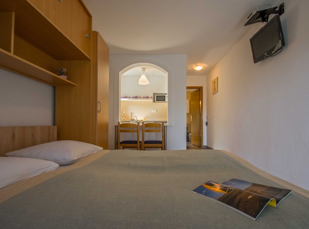 Contemporary Crikvenica Apartments With Private Parking