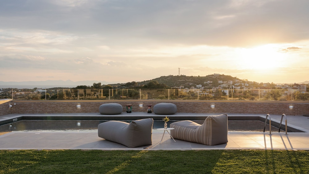 LaGon Luxury Villa