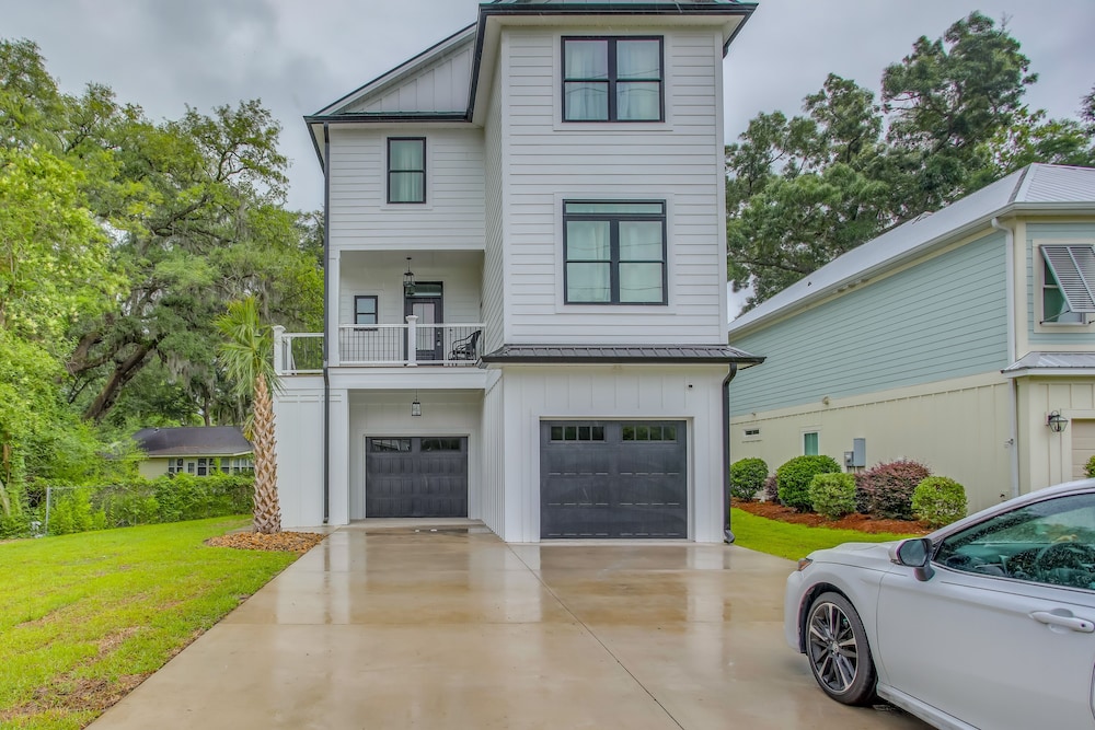 Murrells Inlet Vacation Rental: Near Marsh Walk! view 5