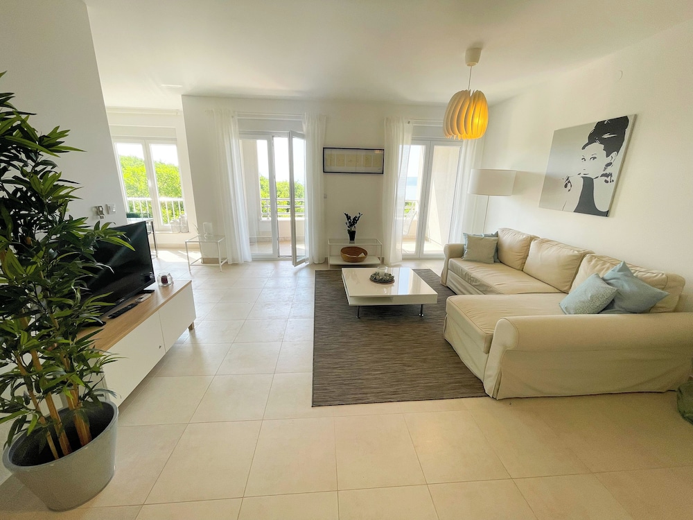 Apartment Bella