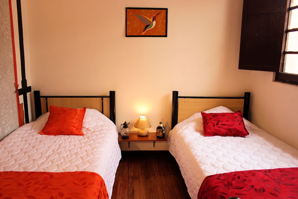 Local Hostel - Property Image 20