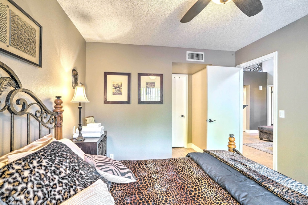 Peoria Oasis w/ Resort Amenities, 2 Mi to Downtown