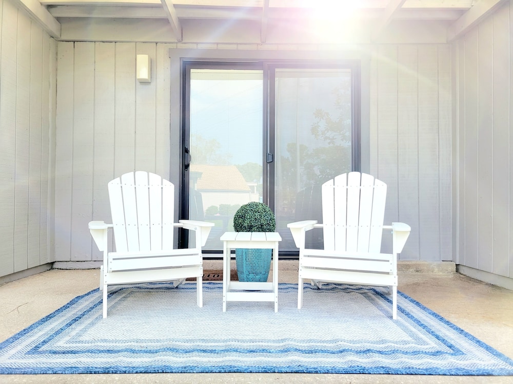 Augusta Village Sandestin by Gibson BR