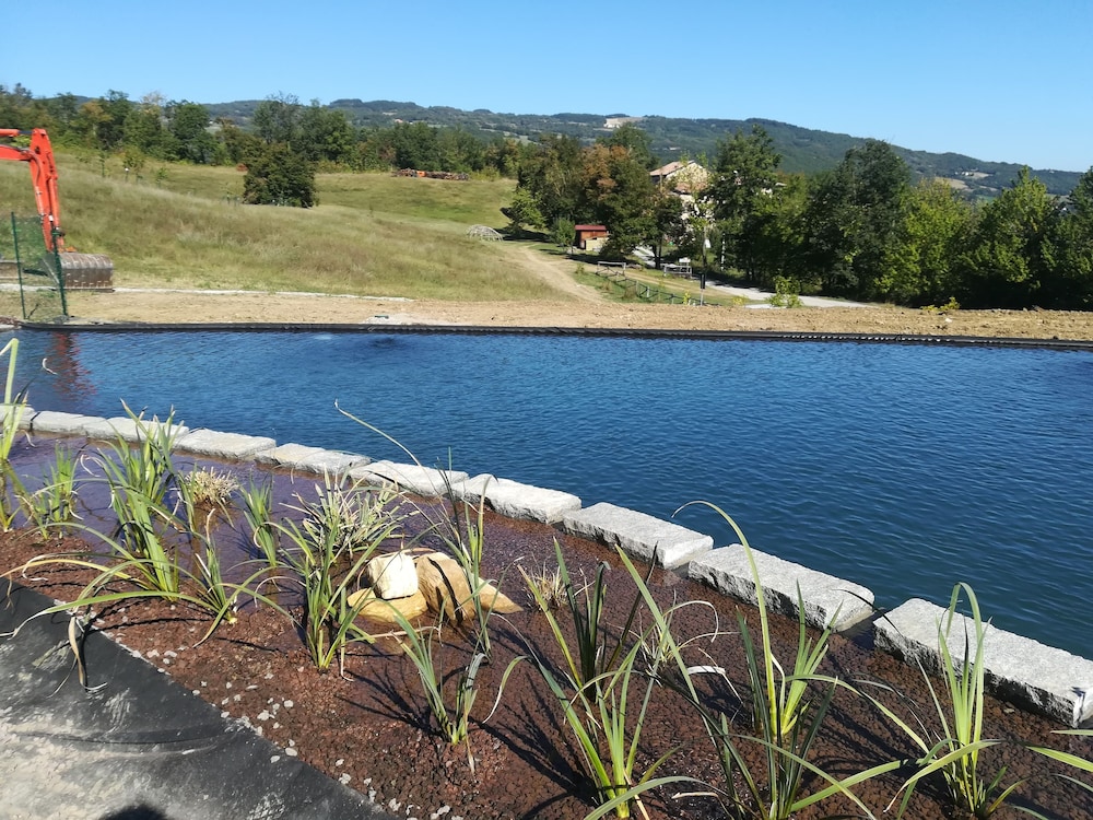 Sacreterre Room  Breakfast - Property Image 12