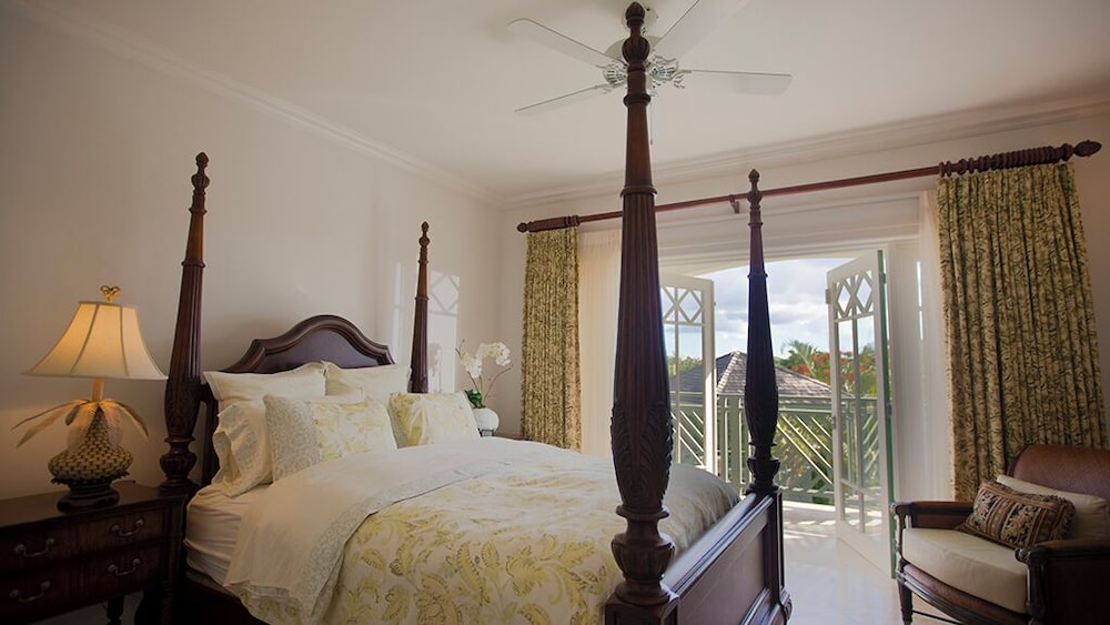 'sweet Dream' Villa w/ Private Pool in Sugar Hill!