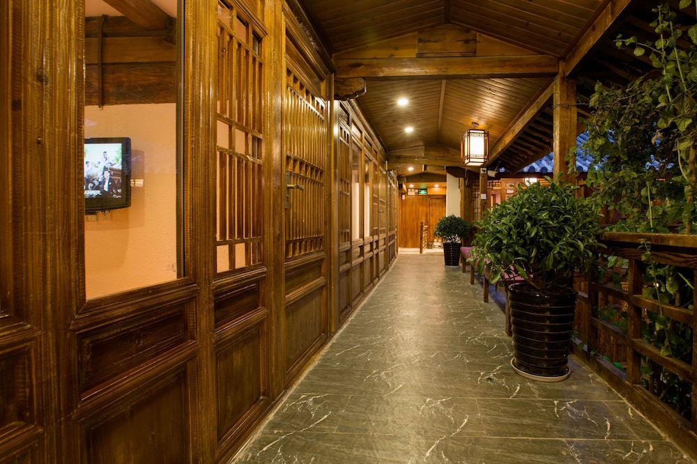 The Purplevine Inn Lijiang