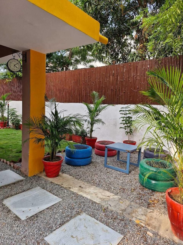 TNC Lucknow by The Nomad Cave Hostel