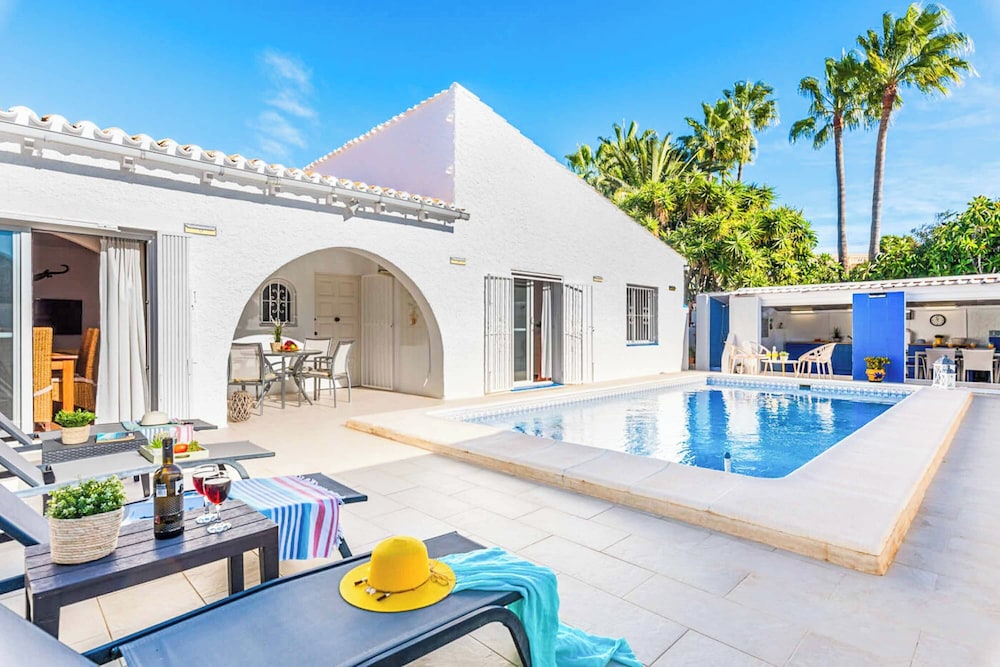 Villa Anais