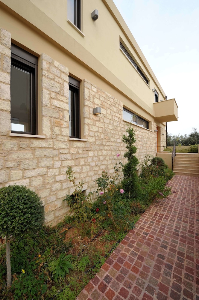 Rimondi Jas Villa