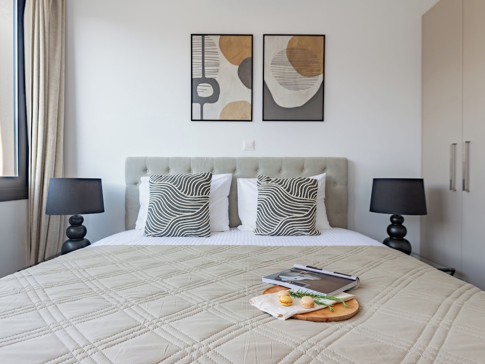 Sanders River Plaza Limassol Apartment