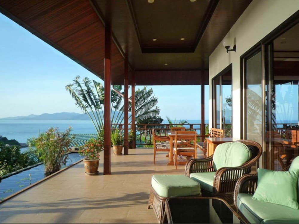 4 Bedroom 300 degrees Sea View Villa SDV139A-By Samui Dream Villas