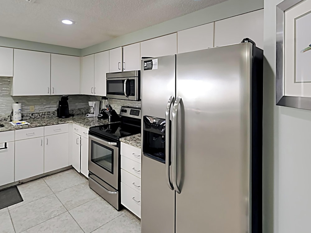 The Palms of Orange Beach by Southern Vacation Rentals