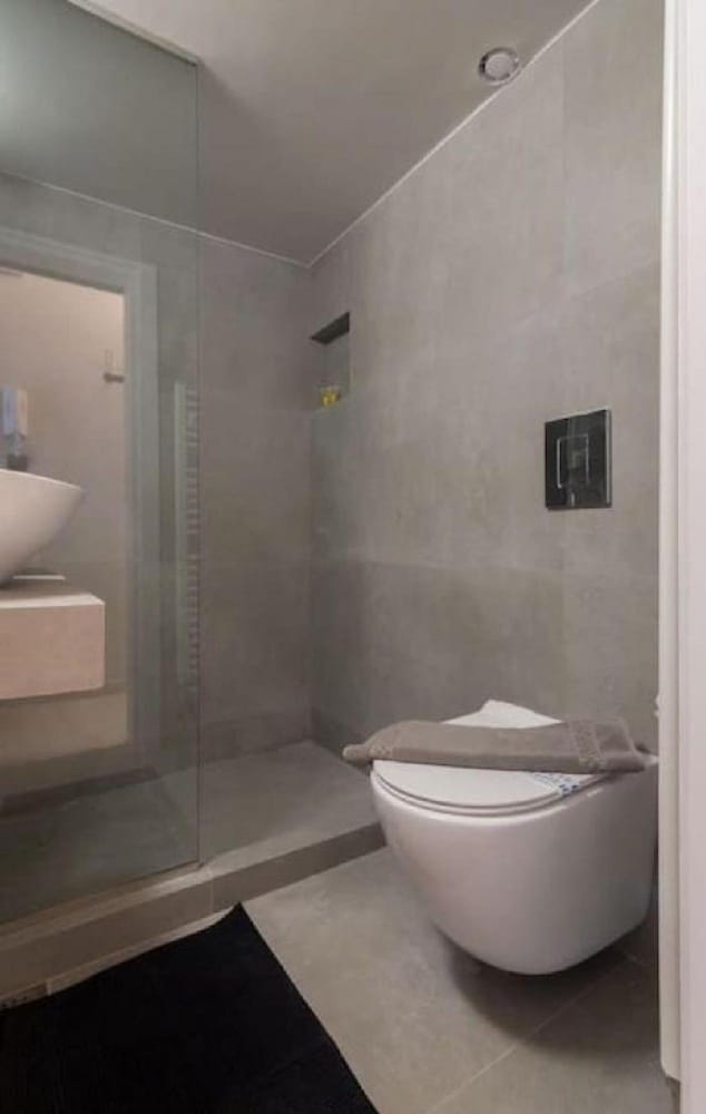 Sweet and Modern Flat at Palaio Faliro