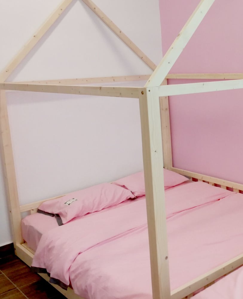 The Woodz Homestay - 2 Storey House photo 8