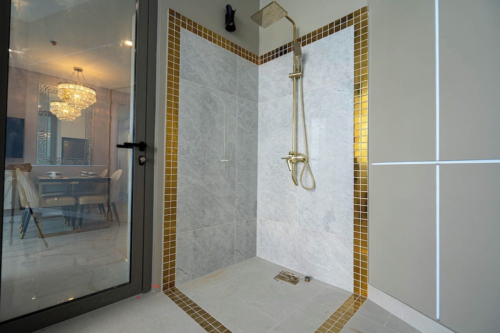 Private Swim Up Pool Apartment on Jomtien Beach Pattaya