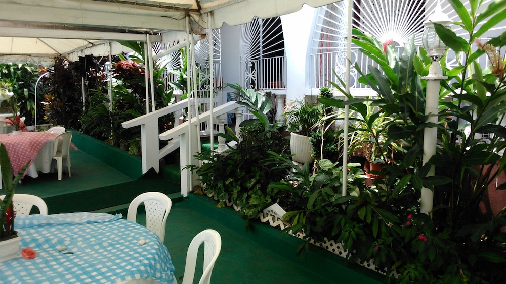Hunter's Rest Villa