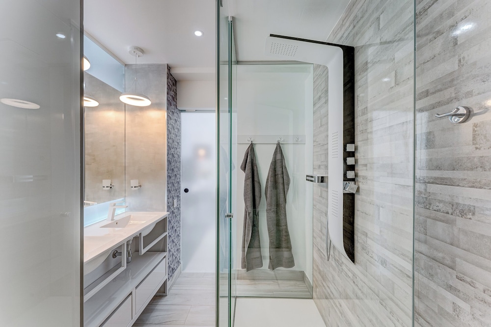 BAL Apartments - Adults Only