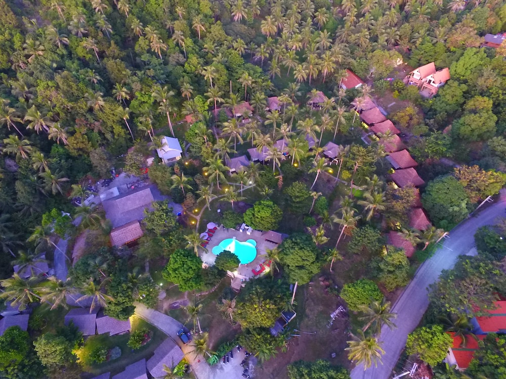 Shiralea Island Resort