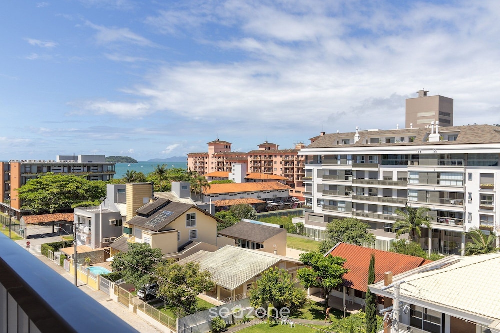 Penthouse 3 min From Jurere Beach - Mor0402