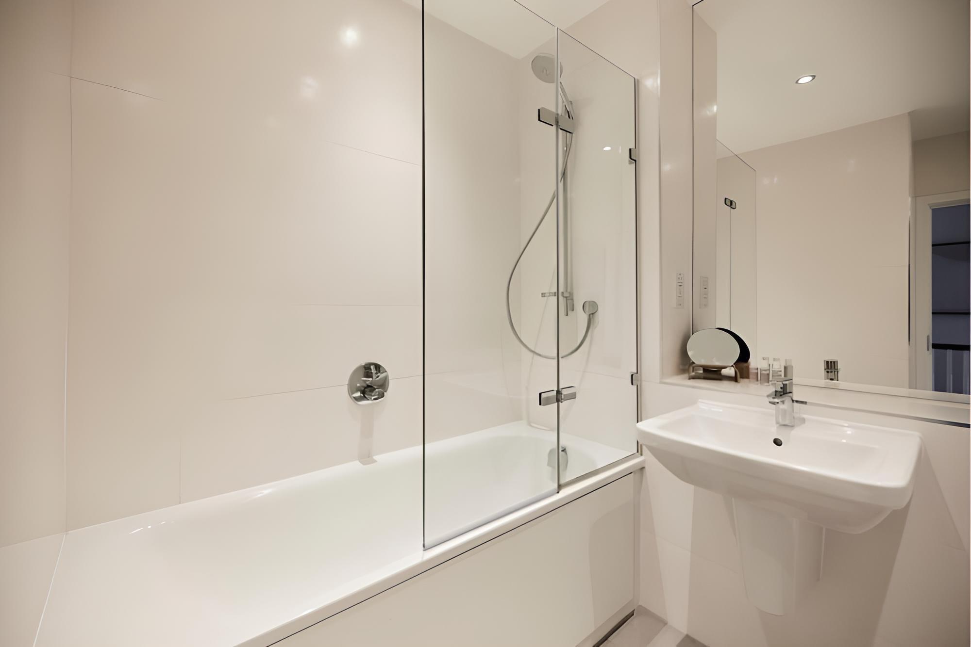 The Wandsworth Arms - Lovely 3bdr House With Study and Patio Balcony