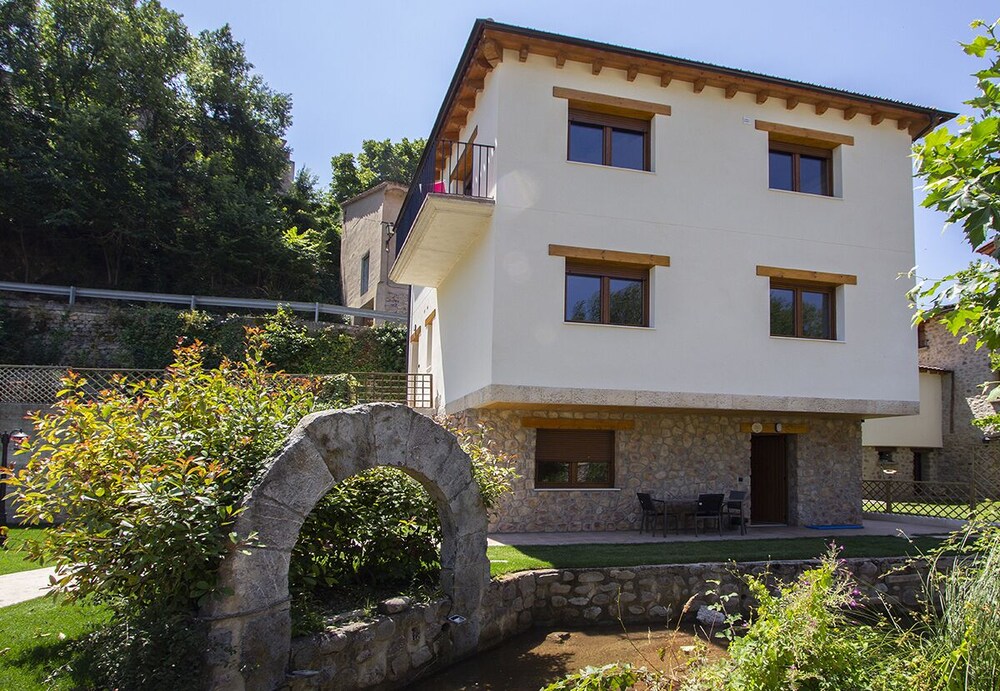 Accessible Rural Apartments La Rioja