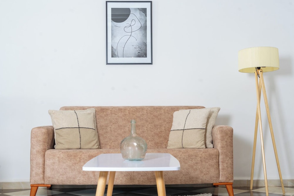 Luxueux Appartement à Bir Mourad Raïs