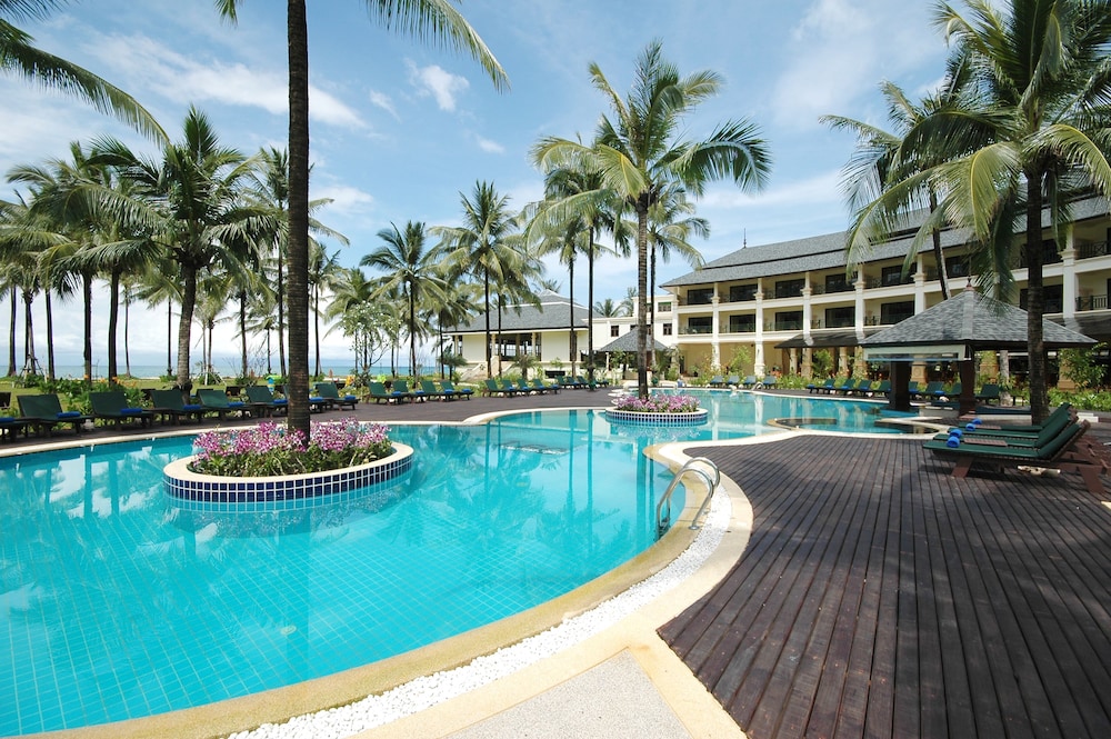 Hotel Khaolak Orchid Beach Resort - Image 1