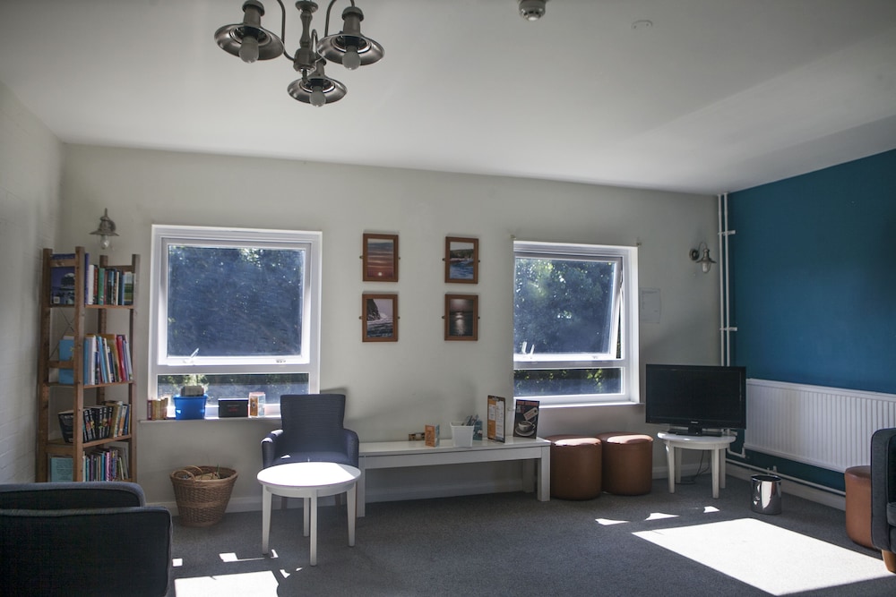 YHA Broad Haven - Hostel