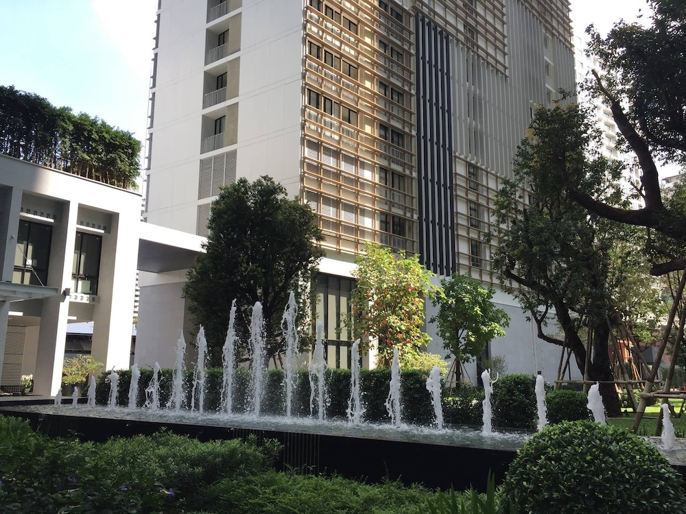 1br Park24, Lux Condo City Cente, 500m bts E5, Skytop Pool