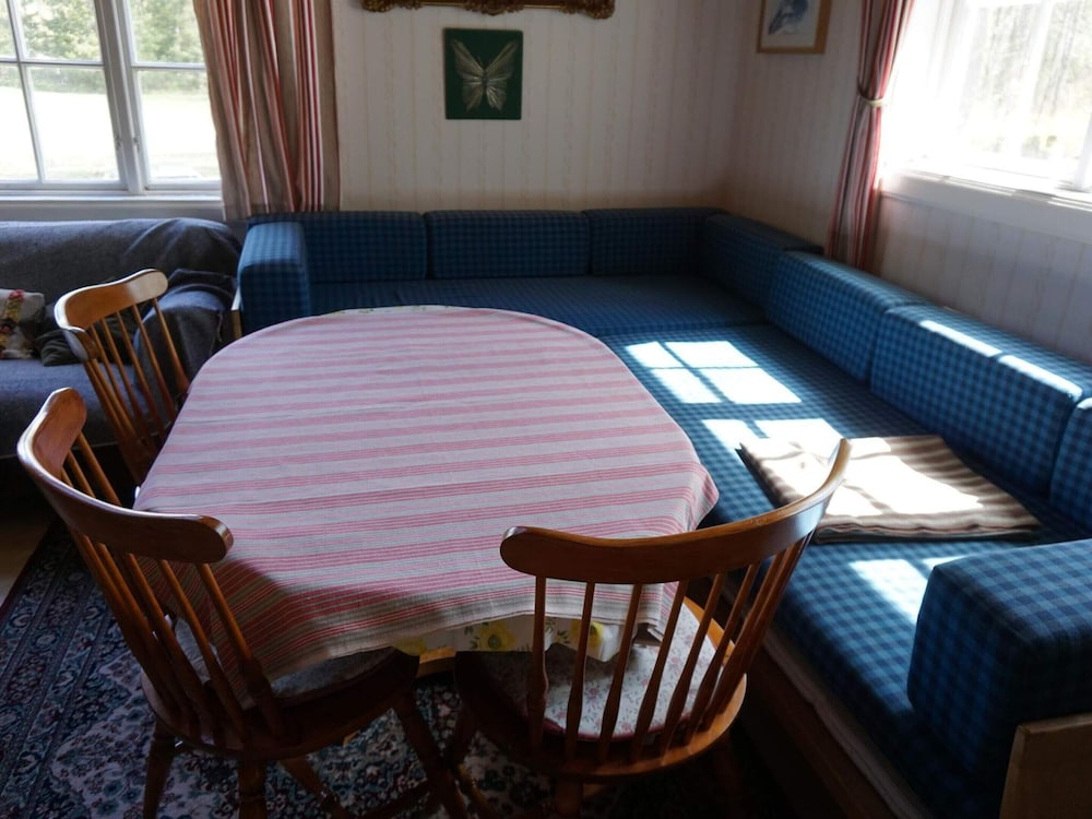 5 Person Holiday Home in Mullhyttan-by Traum