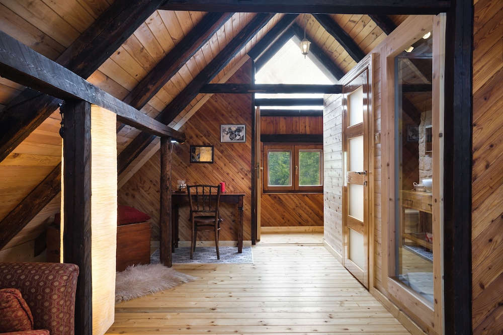 Linden Tree Retreat & Ranch
