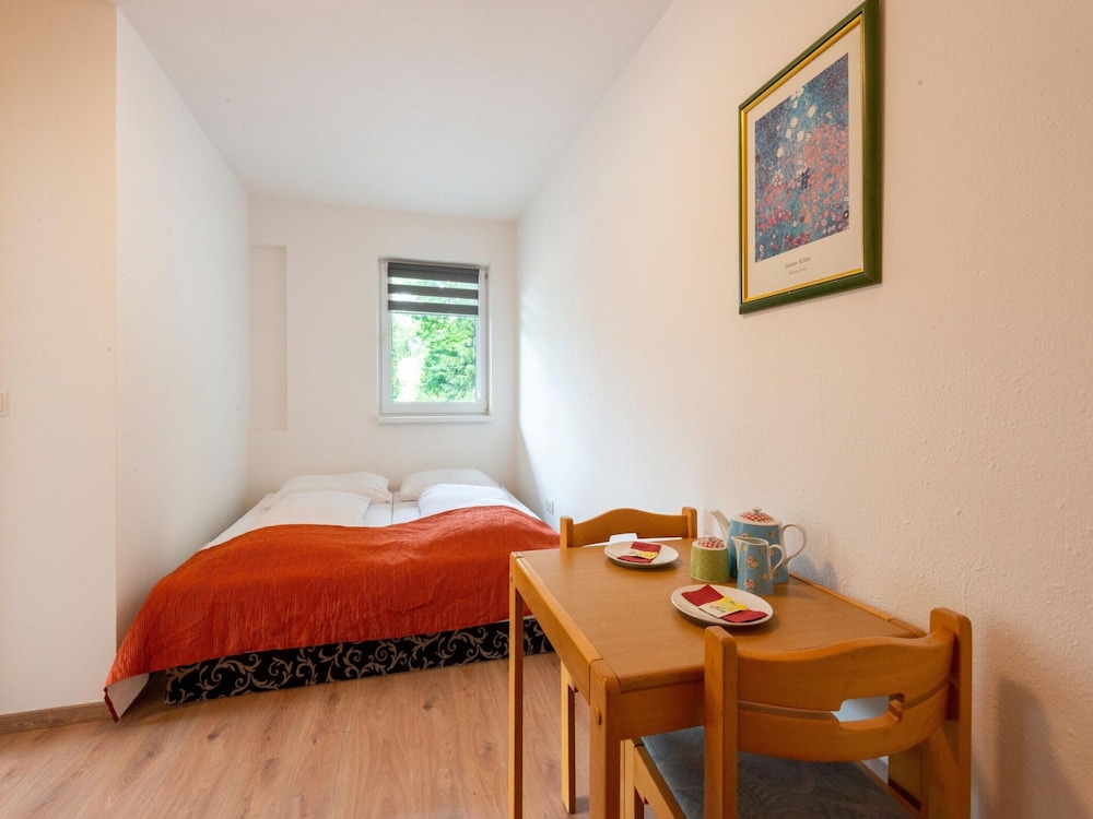 Attractive Apartment With Terrace