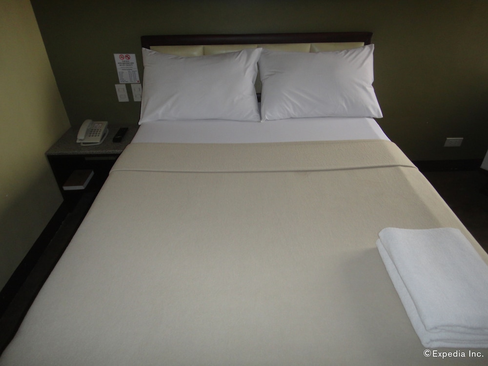 Cebu Vacations - Express Inn - Cebu Hotel - Property Image 24