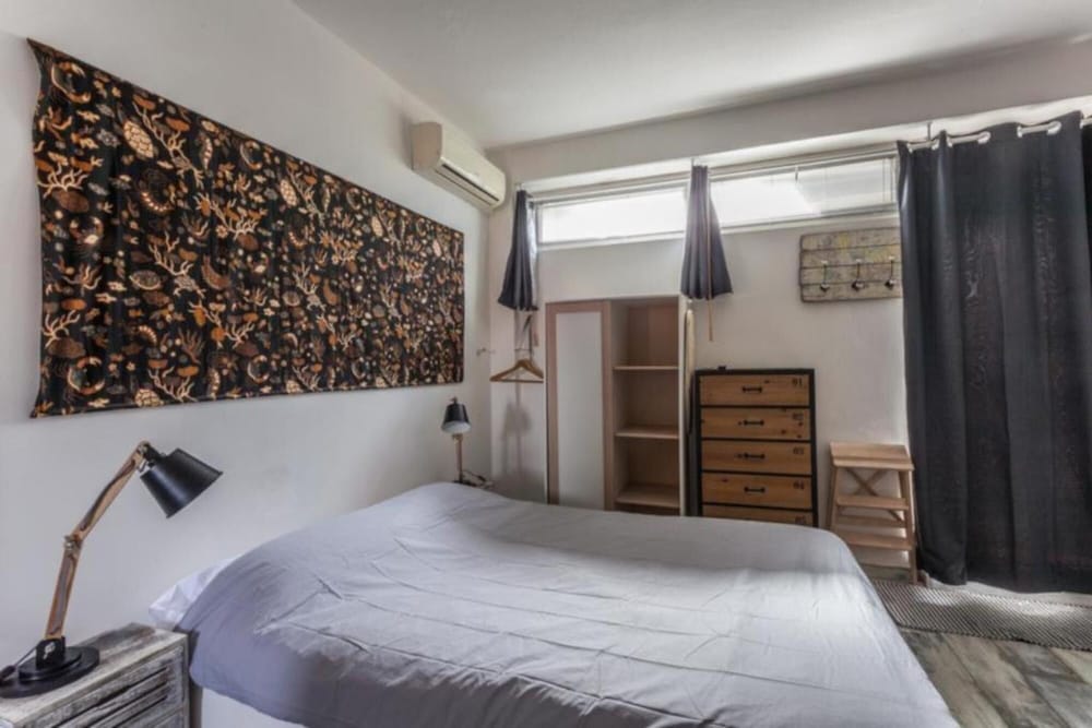 Azzarita in Bologna With 1 Bedrooms and 1 Bathrooms view 5