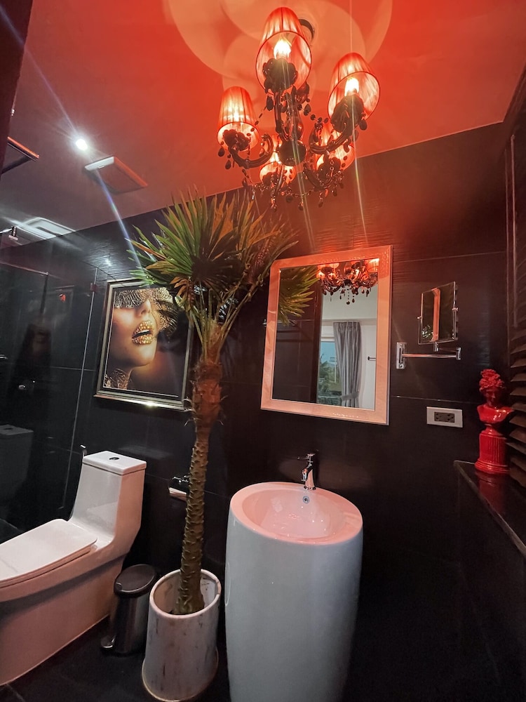 Hollywood Pool Villa Jomtien Pattaya